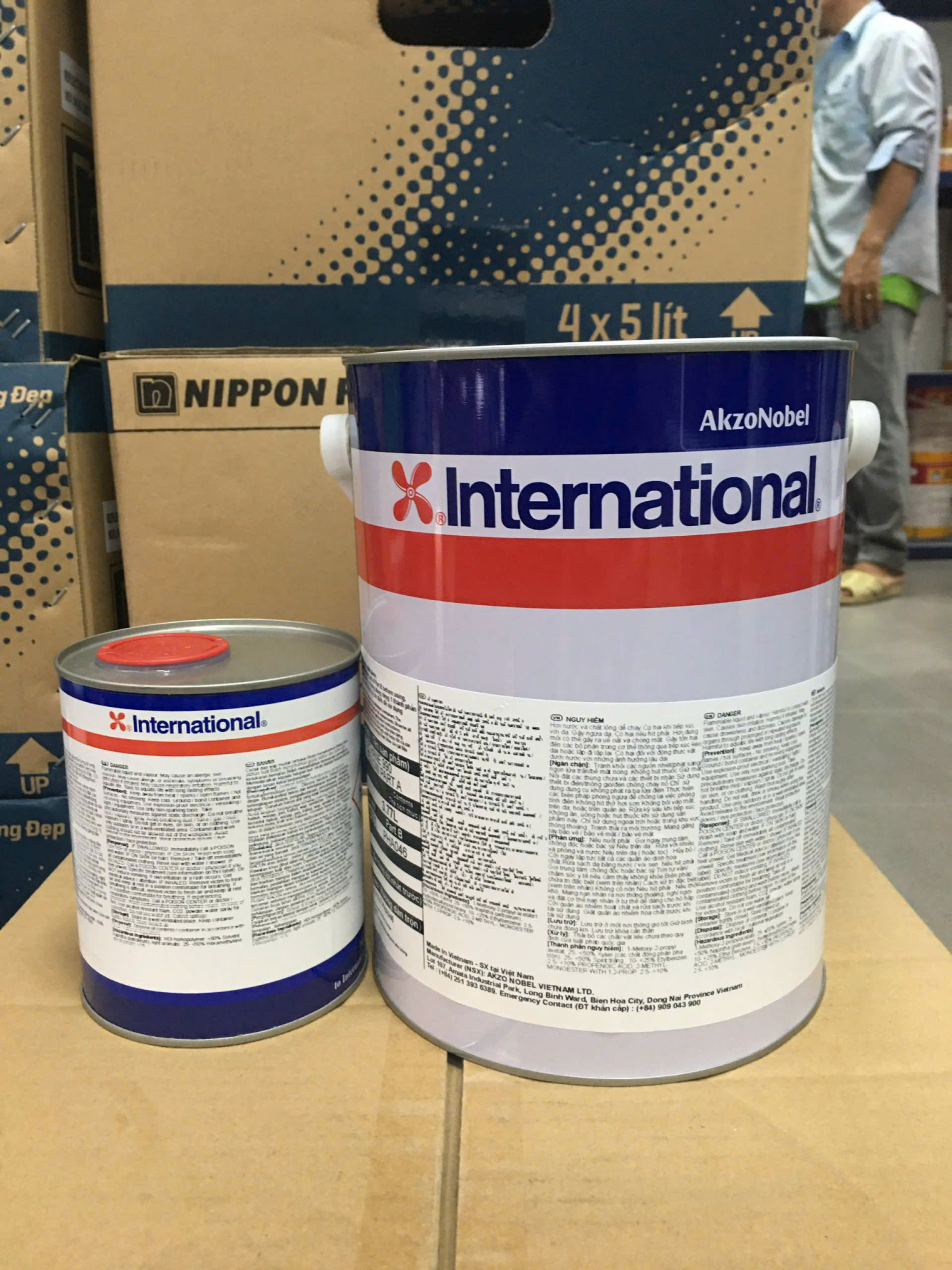 Đại lý bán sơn phủ PU Interthane 990 chính hãng tại HCM Đại lý bán sơn phủ PU Interthane 990 chính hãng tại HCM