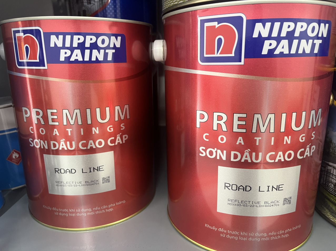 Đại Lý Cung Cấp Sơn Phản Quang Nippon Trắng, Đỏ, Vàng, Đen Giá Cạnh Tranh Đại Lý Cung Cấp Sơn Phản Quang Nippon Trắng, Đỏ, Vàng, Đen Giá Cạnh Tranh