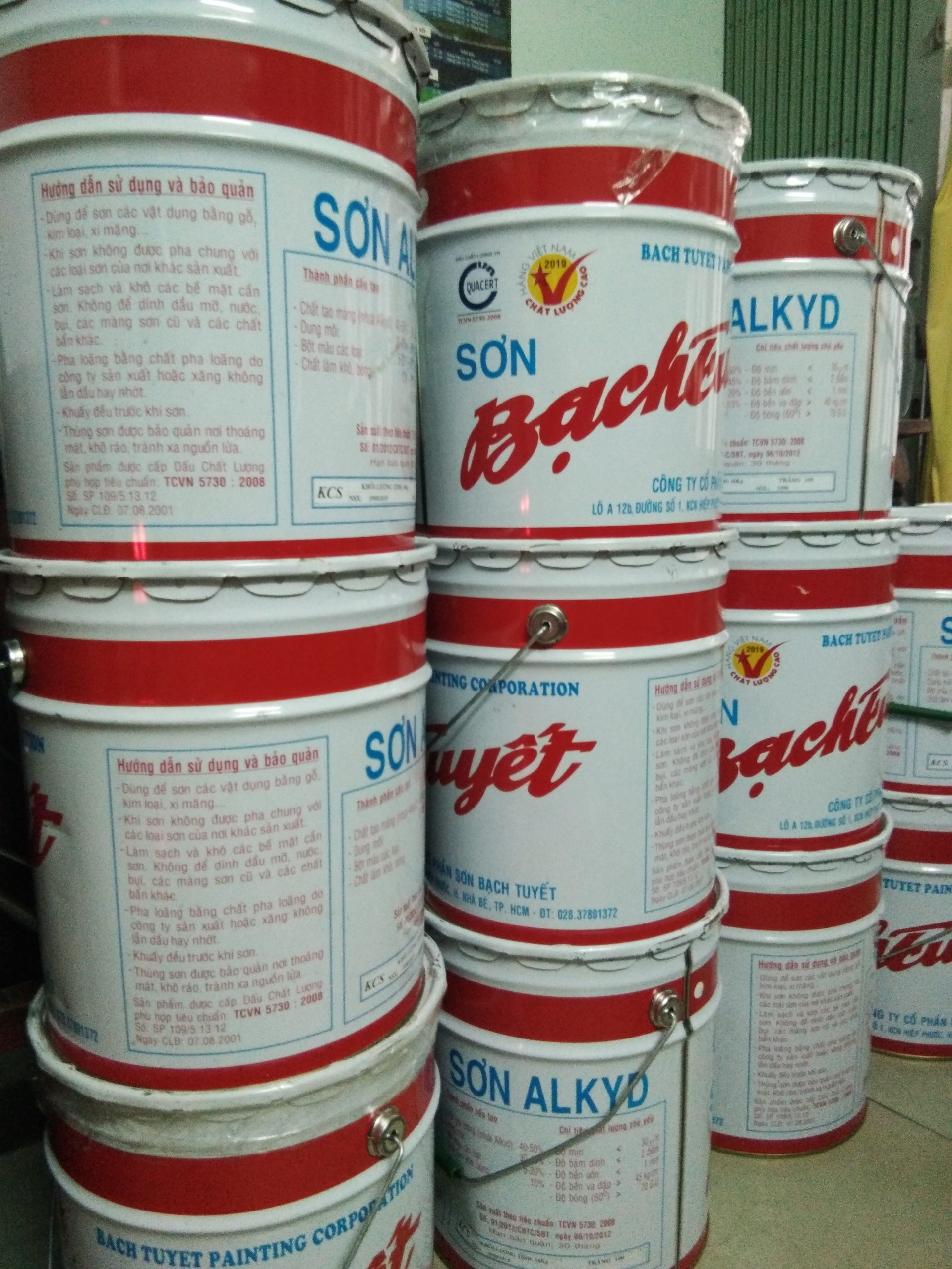 Đại lý sơn dầu Bạch Tuyết đen mờ tại HCM