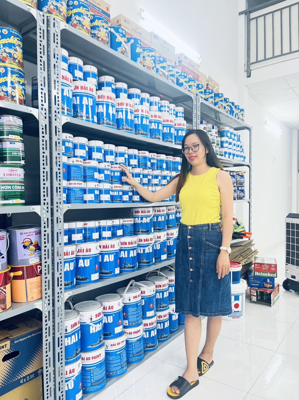 Sơn phủ epoxy hai thành phần Hải Âu cao cấp bộ 5 lít, bộ 20 lít Sơn phủ epoxy hai thành phần Hải Âu cao cấp bộ 5 lít, bộ 20 lít