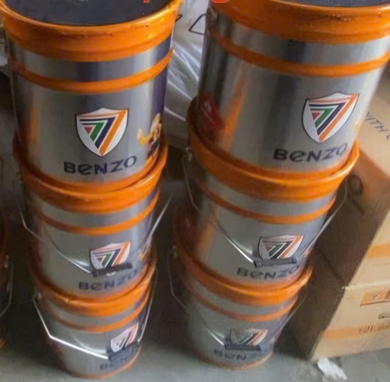 Hình ảnh Sơn nero so với benzo