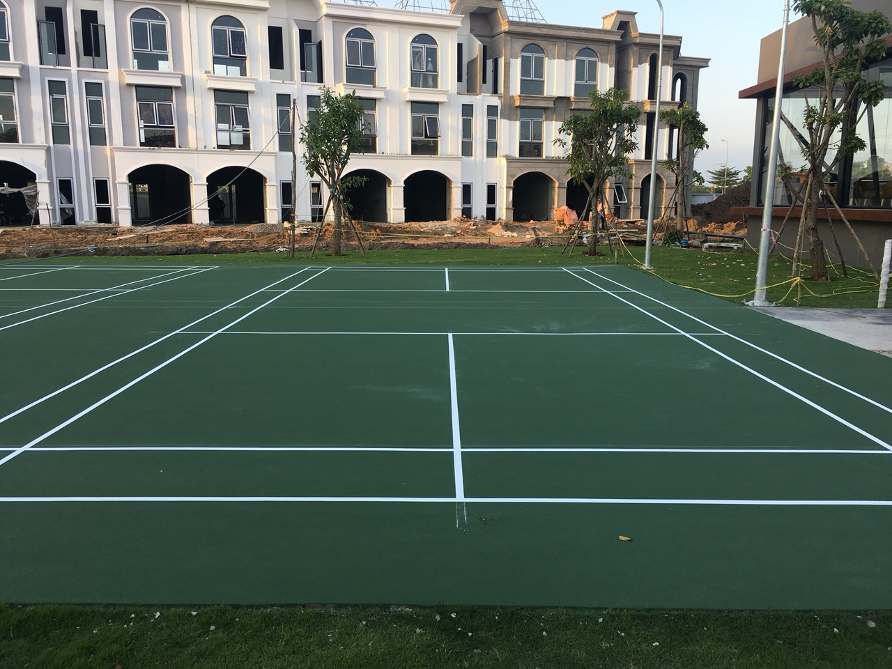 Công ty thi công sơn sân thể thao uy tín tại HCM