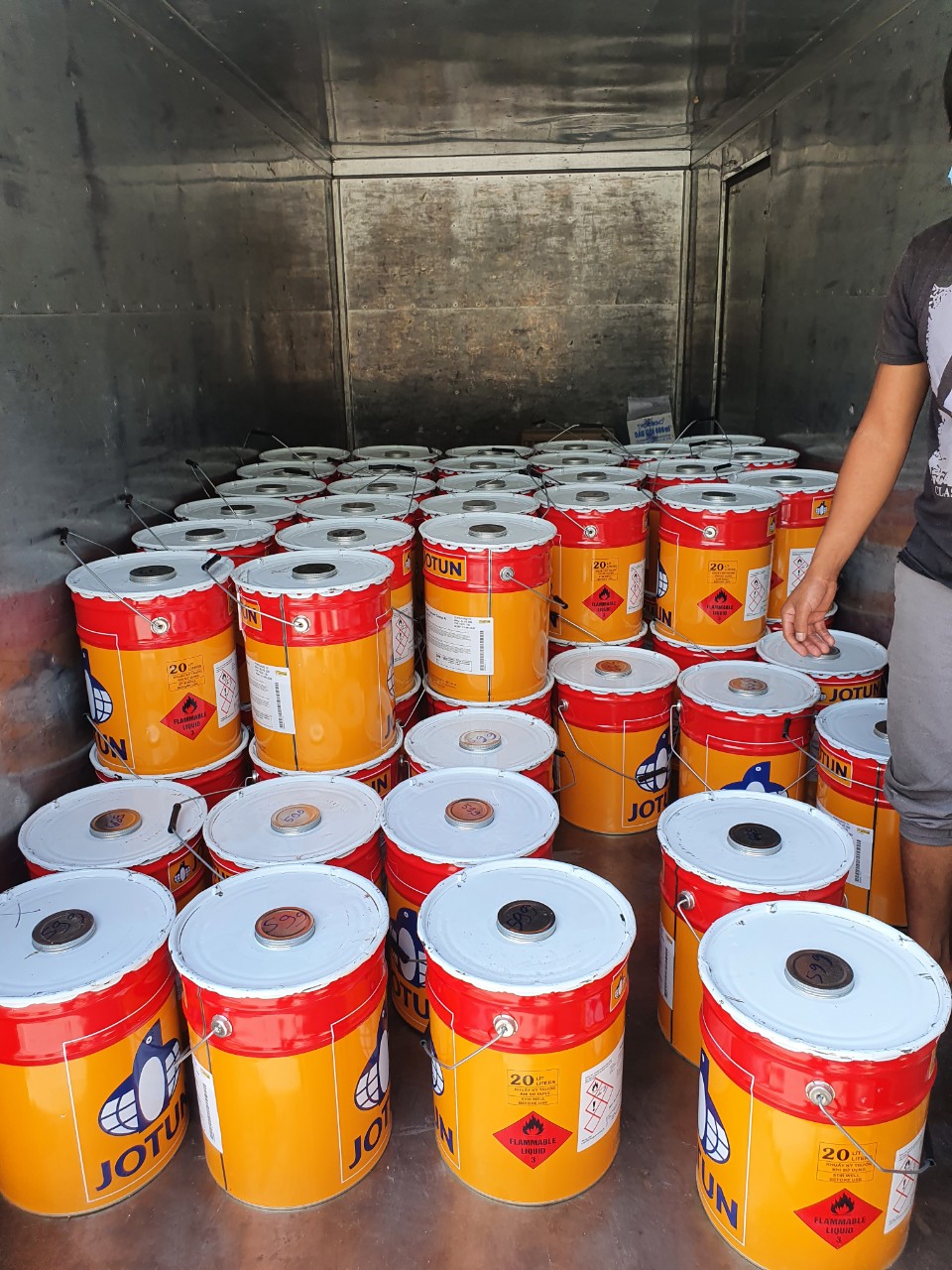 Đại lý bán sơn mạ kẽm giá rẻ uy tín ở HCM