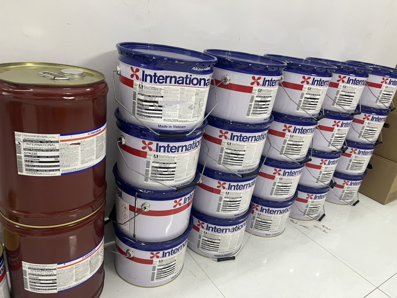 Nhà cung cấp sơn Interseal 670HS của sơn International
