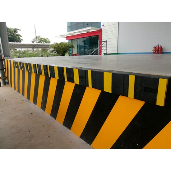 Phân biệt sơn Cadin kẻ vạch hệ dung môi và gốc nước