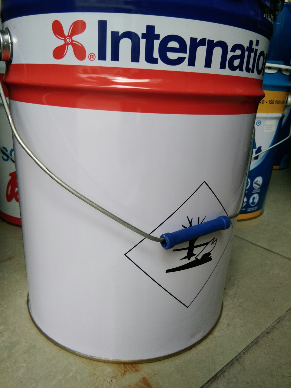 Sơn lót Interseal 670HS – Sản phẩm chất lượng từ thương hiệu International.