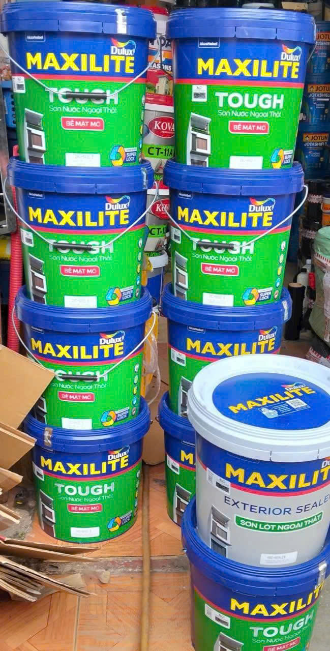 Sơn Maxilite Ngoại Thất Tough: Chống Rêu Mốc Hiệu Quả