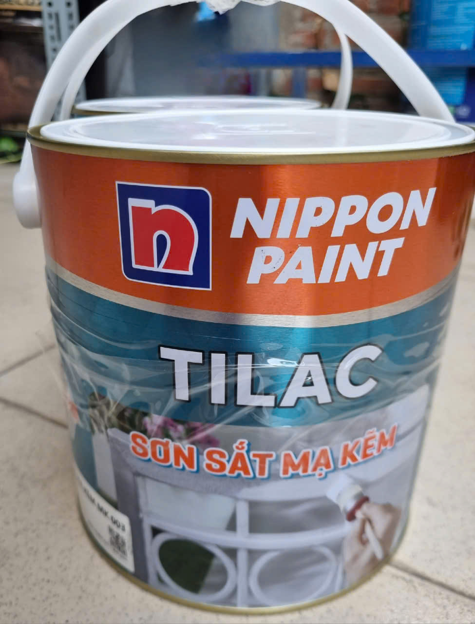 Sơn sắt mạ kẽm Tilac Nippon màu xanh ngọc  MK014 2