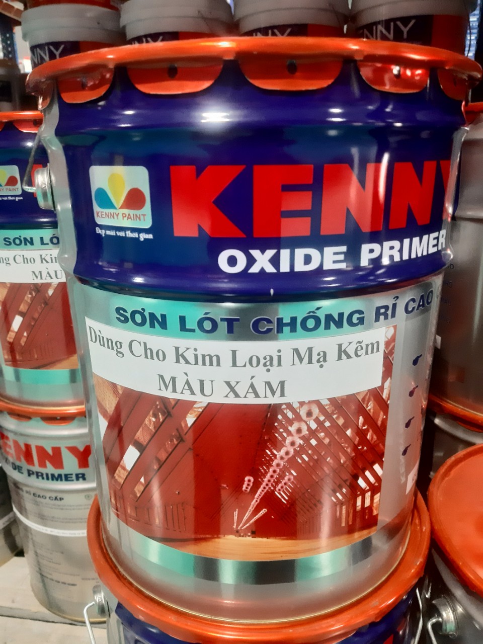 Sơn sắt thép Kenny chất lượng