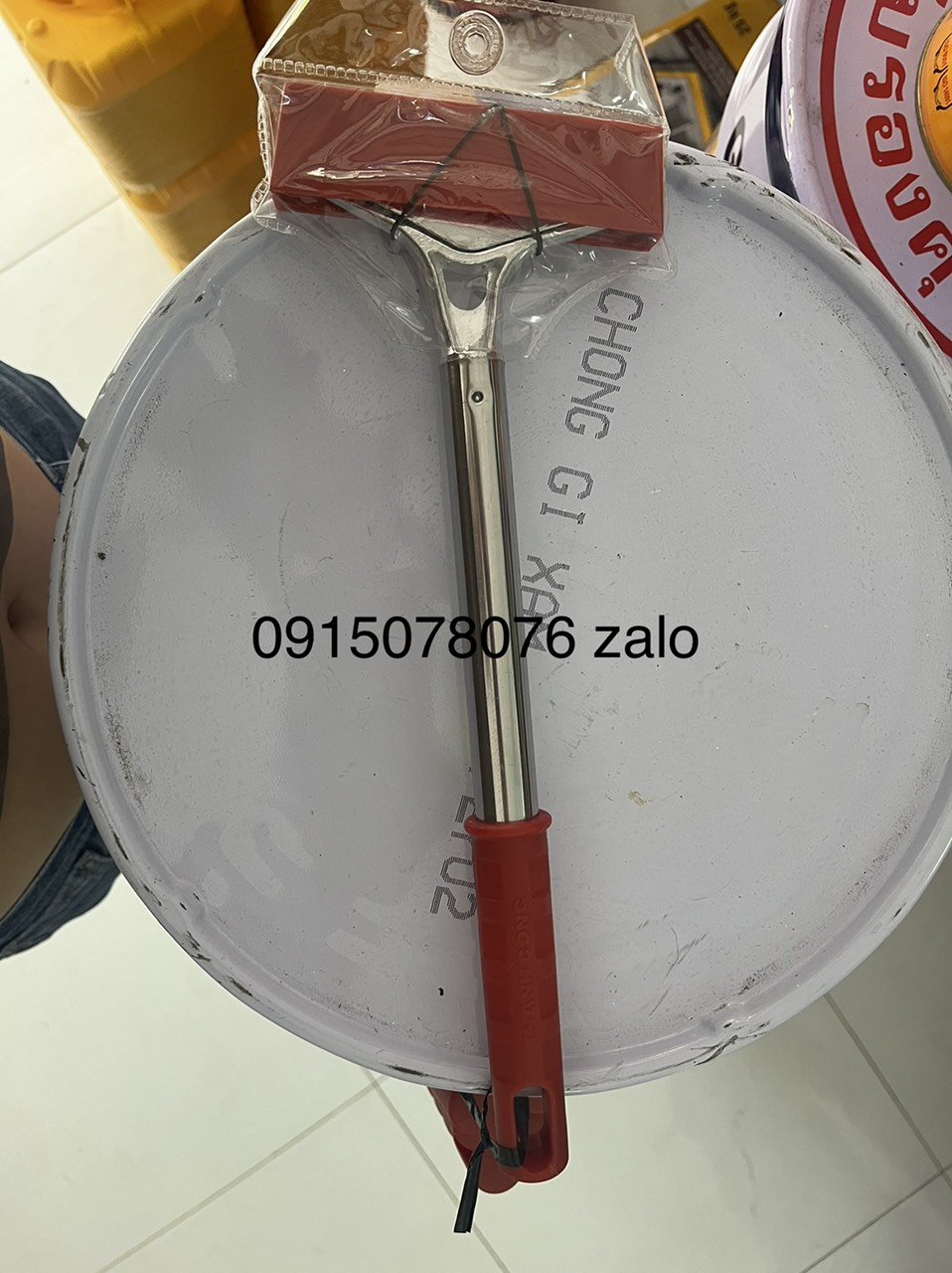 Xủi cao cán ngắn